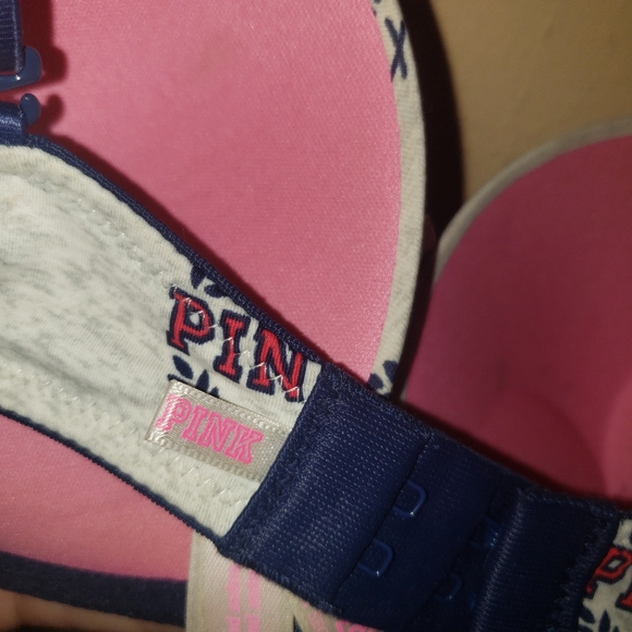 Victoria secret pink push up bra - Picture 3 of 4